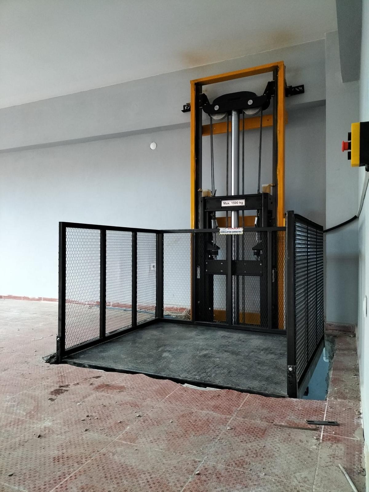 HİDROLİK YÜK ASANSÖRLERİ